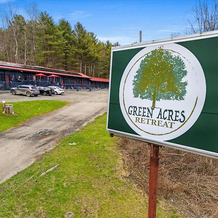 Green Acres Retreat Hancock 外观 照片
